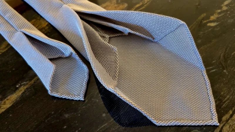 Hand-Rolled Grenadine Seven-Fold Tie